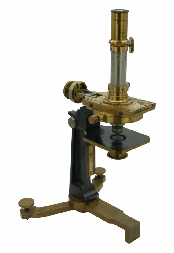 https://histoiredumicroscope.com/societe-genevoise-instruments-1900-inv-514/