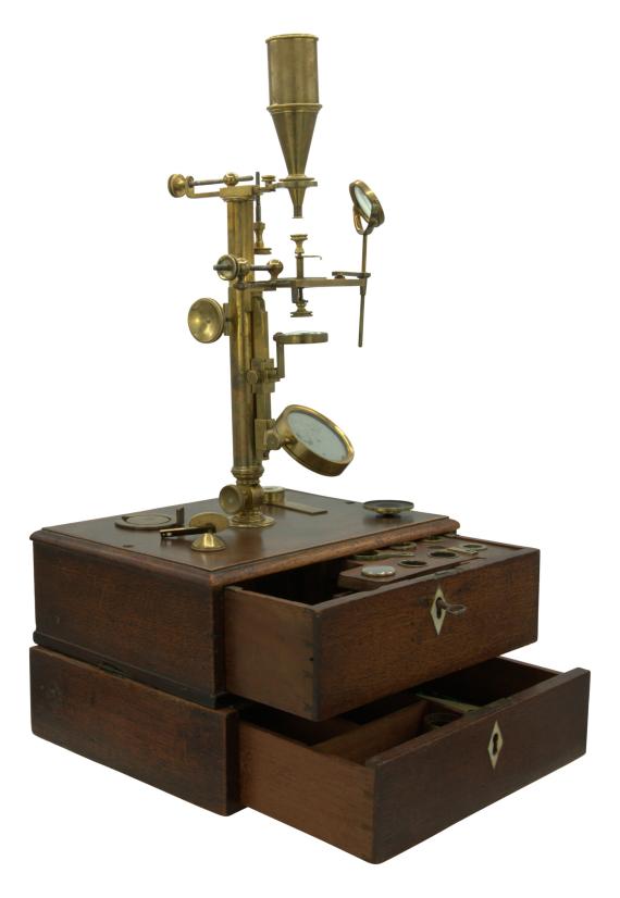 https://histoiredumicroscope.com/82-pritchard-andrew-1830/